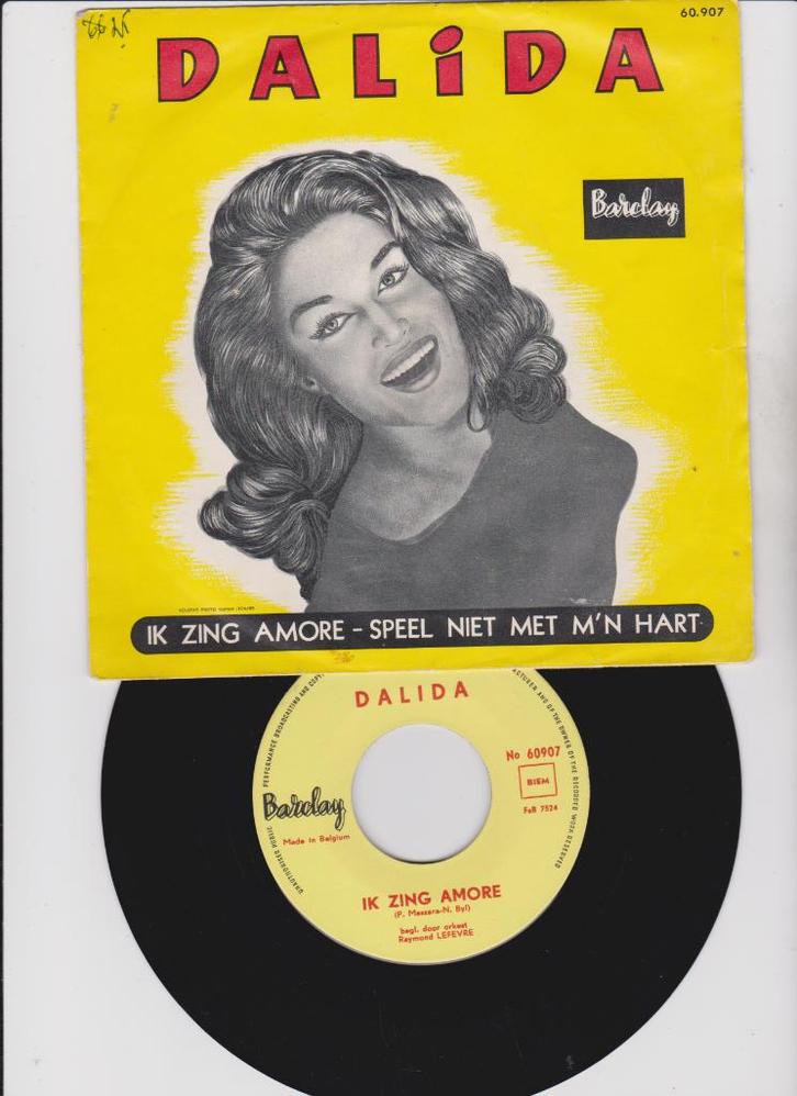 Dalida – Ik Zing Amore / Speel Niet Met M'n Hart   1959, Cd's en Dvd's, Vinyl Singles, Gebruikt, Single, Pop, 7 inch, Ophalen of Verzenden