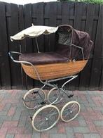 Antieke gevlochten kinderwagen, Kinderen en Baby's, Kinderwagens en Combinaties, Ophalen of Verzenden, Zo goed als nieuw, Kinderwagen