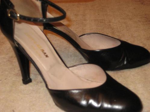 Zwarte Pumps met enkelriempje - maat 38 ½, Kleding | Dames, Schoenen, Gedragen, Pumps, Zwart, Ophalen of Verzenden