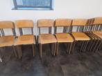 33 stapelbare industriële vintage kantinestoelen, Huis en Inrichting, Stoelen, Ophalen, Gebruikt, Hout, Vijf, Zes of meer stoelen