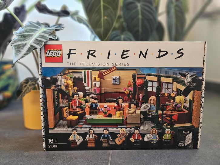 LEGO 21319 - Ideas Friends Central Perk MISB, Enfants & Bébés, Jouets | Duplo & Lego, Neuf, Lego, Ensemble complet, Envoi