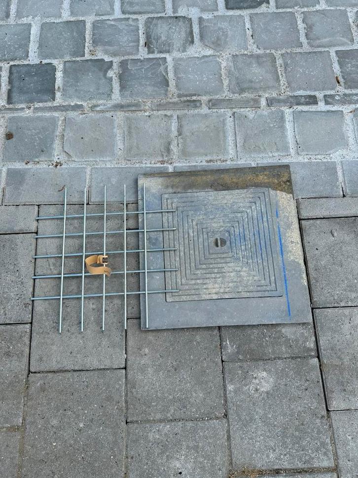 Putdeksel met omkadering - zo goed als nieuw!, Doe-het-zelf en Bouw, Overige Doe-Het-Zelf en Bouw, Zo goed als nieuw, Ophalen
