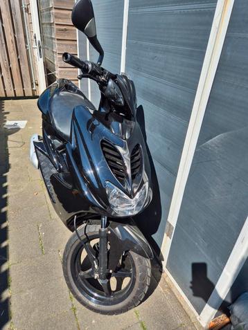 Yamaha aerox a1 motorkenteken Nederlandse, Fietsen en Brommers, Ophalen of Verzenden, Zo goed als nieuw, Aerox