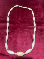 Ancien collier Afrique, Handtassen en Accessoires, Antieke sieraden, Ophalen of Verzenden, Overige materialen, Ketting