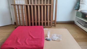 Babypark incl. matras beschikbaar voor biedingen
