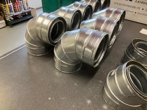 224. Lindab dubbelwandig met isolatie ventilatiekanalen, Hobby en Vrije tijd, Overige Hobby en Vrije tijd, Nieuw, Ophalen