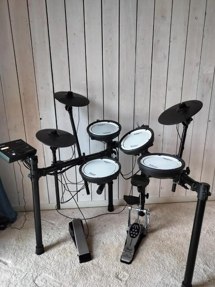 Batterie électronique Roland TD-07DMK, Muziek en Instrumenten, Drumstellen en Slagwerk, Zo goed als nieuw, Roland, Elektronisch