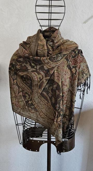 Grand foulard tons bruns dorés 190 x 70 cm beschikbaar voor biedingen