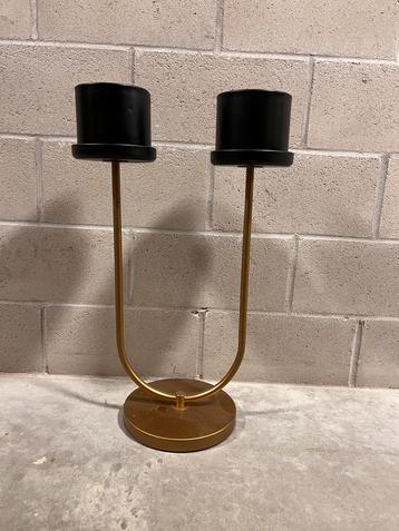 Kandelaar kaars / bloemen  beschikbaar voor biedingen