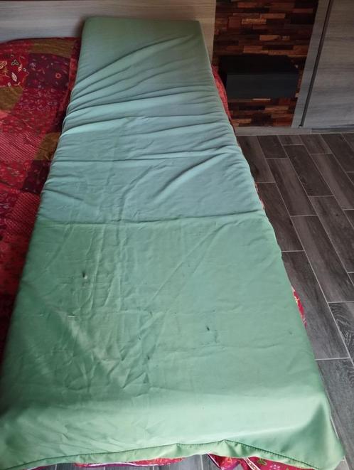 Matelas 60 cm x 2 mètres x 10 cm NEUF, Huis en Inrichting, Slaapkamer | Matrassen en Bedbodems, Zo goed als nieuw, Matras, 70 cm of minder