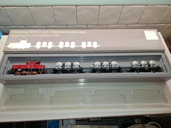 2874 marklin set, Hobby en Vrije tijd, Modeltreinen | H0, Zo goed als nieuw, Ophalen of Verzenden