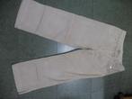 pantalon en velours côtelé beige en taille 42, Vêtements | Femmes, Taille 42/44 (L), Trois-quarts, Enlèvement ou Envoi, Beige