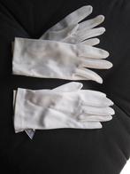 Witte kinderhandschoenen 2€/paar handschoenen, Antiek en Kunst, Antiek | Kleding en Textiel, Ophalen
