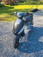 Piaggo zip, Fietsen en Brommers, Ophalen, Zo goed als nieuw, Zip