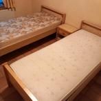 2 bedden 90x200 volwaardig boxbed+matras en nachtkastje, Ophalen of Verzenden, Gebruikt