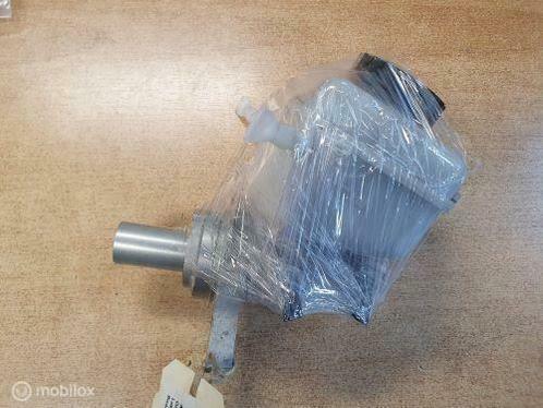 Hoofdremcilinder  F31 318d  34336851093+34337851569, Auto-onderdelen, Remmen en Aandrijving, BMW, Gebruikt, Ophalen of Verzenden