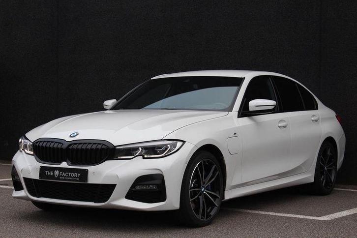 BMW 330 e - M Pack - Laser - Harman pardon - Head up - ..., Auto's, BMW, Bedrijf, Te koop, 3 Reeks, ABS, Adaptieve lichten, Airbags