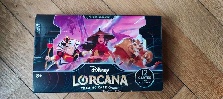 Lorcana Display Chapitre 2 Français - 24 Boosters, Hobby en Vrije tijd, Verzamelkaartspellen | Overige, Nieuw, Booster, Foil, Verzenden