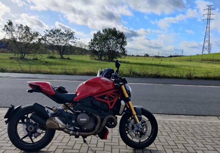 DUCATI MONSTER 1200S, Motos, Motos | Ducati, Particulier, Naked bike, plus de 35 kW, 2 cylindres, Permis Moto A, ABS, Contrôle de traction