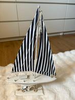 Wit zeilbootje, Ophalen of Verzenden, Gebruikt