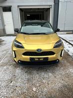 TOYOTA YARIS CROSS 23.900 km, Auto's, Toyota, 1290 kg, Leder en Stof, 1490 cc, Bedrijf