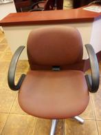Kapsalonstoelen, 6 met voetpomp, 4 wachtstoelen, Ophalen