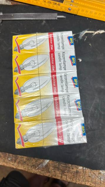 Kaarsenlampen - clear 220V - 25 W beschikbaar voor biedingen
