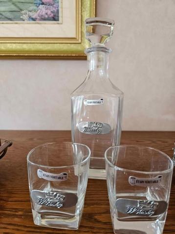 Service à whisky vintage – carafe et verres décor étain beschikbaar voor biedingen