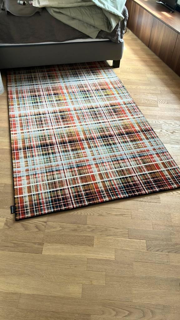 Moooi Carpets Tartan Haze Vloerkleed – Marcel Wanders, Huis en Inrichting, Stoffering | Tapijten en Vloerkleden, Zo goed als nieuw