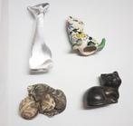 4 katten, baccarat, keramiek, metaal en hout, Verzamelen, Verzenden, Zo goed als nieuw, Hond of Kat, Beeldje of Figuurtje