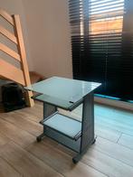 Modern en Compact Computerbureau met Glazen Blad, Ophalen of Verzenden, Zo goed als nieuw