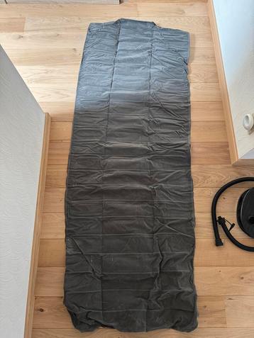 Luchtmatras Decathlon incl. voetpomp Quechua beschikbaar voor biedingen