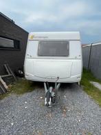 Mooie caravan met stapelbedden, 6 slaapplaatsen, 6 tot 7 meter, Hordeur, Particulier, Rondzit