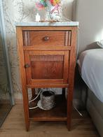 Antieke nachtkastje, Antiek en Kunst, Ophalen of Verzenden