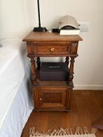 Houten nachtkastje, Ophalen, Gebruikt, Hout