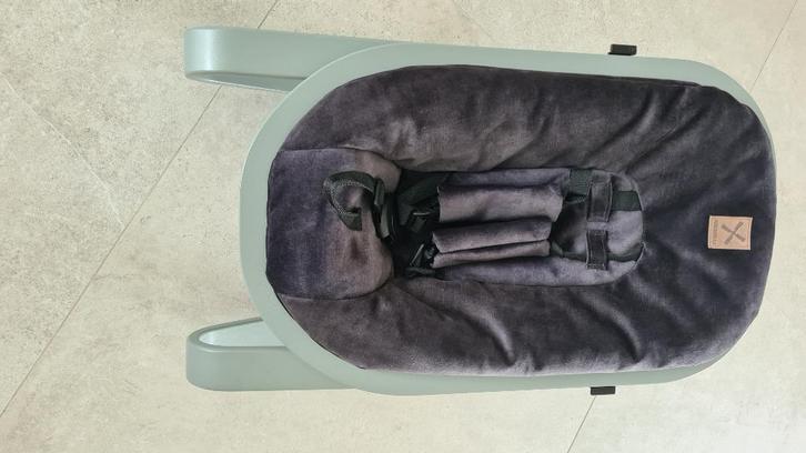 Kidsmill newborn set up + rocker, Kinderen en Baby's, Kinderstoelen, Zo goed als nieuw, Meegroeistoel, Ophalen