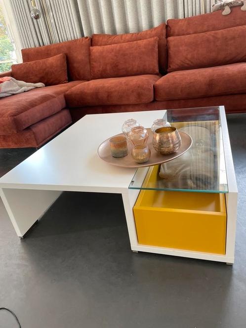 Design Salontafel Mustering, Huis en Inrichting, Tafels | Salontafels, Minder dan 50 cm, 100 tot 150 cm, 100 tot 150 cm, Vierkant