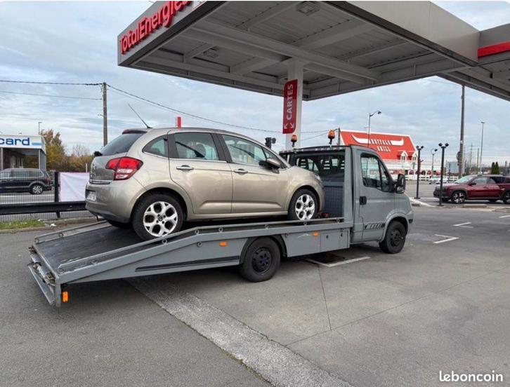 DÉPANNEUSE IVECO DAILY 35s10 C30C, Autos, Camionnettes & Utilitaires, Airbags, Air conditionné, Ordinateur de bord, Iveco, Diesel