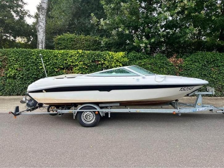 Sea Ray 170 met 3.0 mercruiser en trailer, Watersport en Boten, Speedboten, Gebruikt, 3 tot 6 meter, Benzine, 70 tot 120 pk, Polyester