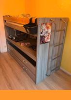 Hoogslaper met bed en extra bureau, Ophalen