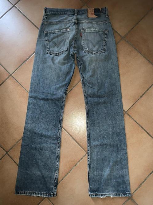 Jean levis best sale dechiré homme