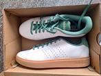 Adidas sneakers, Wit, Nieuw, Ophalen of Verzenden, Adidas