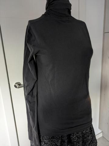 Lola en Liza coltrui beschikbaar voor biedingen