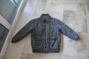 warme winterjas maat 158/164 beschikbaar voor biedingen