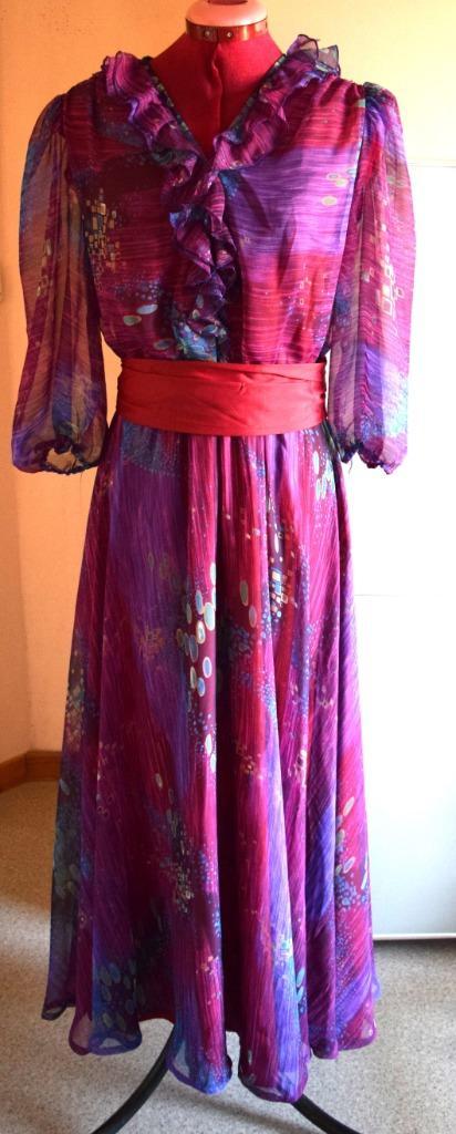 robe longue voile mauve/bordeaux à motifs + ceinture 40, Vêtements | Femmes, Robes, Porté, Taille 38/40 (M), Violet, Sous le genou