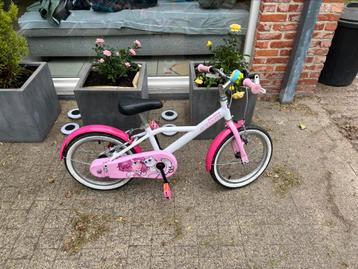 B'twin Docto Girl 500 fiets beschikbaar voor biedingen