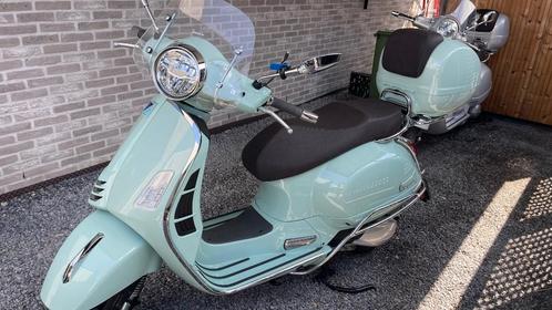 Vespa 300 GTS Verde, Fietsen en Brommers, Scooters | Vespa, Zo goed als nieuw, Overige modellen, Ophalen