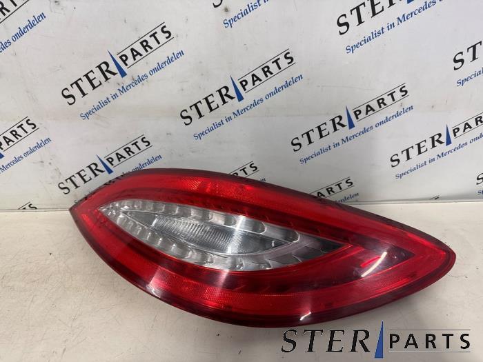 Achterlicht rechts van een Mercedes CLS-Klasse, Auto-onderdelen, Verlichting, Mercedes-Benz, Gebruikt, 3 maanden garantie, Ophalen of Verzenden