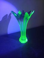Glazen uranium Murano vaas, Antiek en Kunst, Ophalen