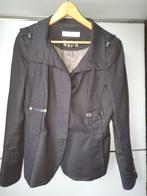 Mooie zwarte jas ZARA M42, Kleding | Dames, Jasjes, Kostuums en Pakken, Ophalen of Verzenden, Zo goed als nieuw